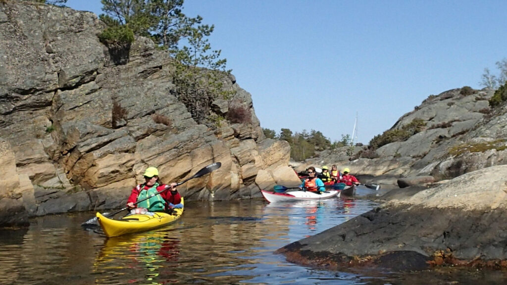 Padling gjennom Svenskholmsundet